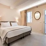 Palazzo Accademia * Firenze